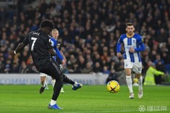 卡拉菲奥里射门全队第一！10次浪射背后藏着阿森纳最扎心真相