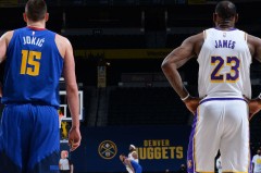 NBA交易截止日：雄鹿队与火箭、鹈鹕三方交易谈判揭秘